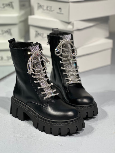 SOSA TAŞLI HAKİKİ DERİ POSTAL